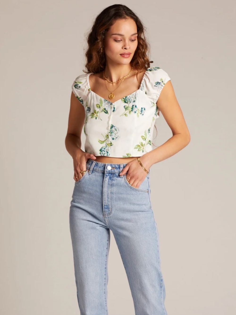 ROLLA'S White Erin Hydrangea Top
